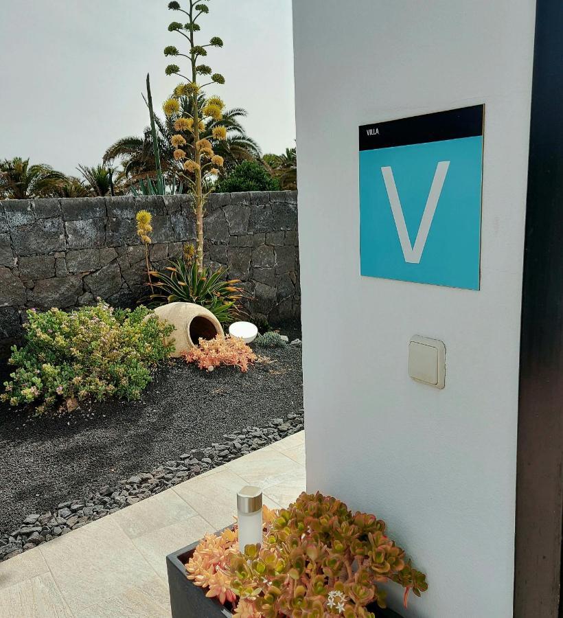 Casa Volcanes Costa Teguise Exterior photo
